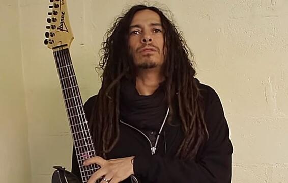 KORN&#039;s MUNKY Talks History With IBANEZ, Signature Guitars (Video)