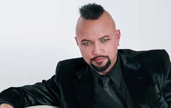 GEOFF TATE Is Comforted By Fact That Future Generations Will Have Chance To Discover His Music