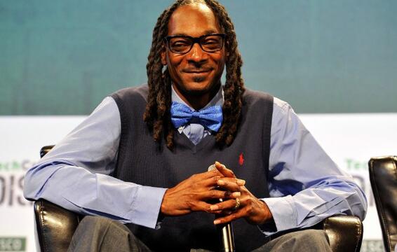 People Really, Really Want Snoop Dogg to Narrate ‘Planet Earth’
