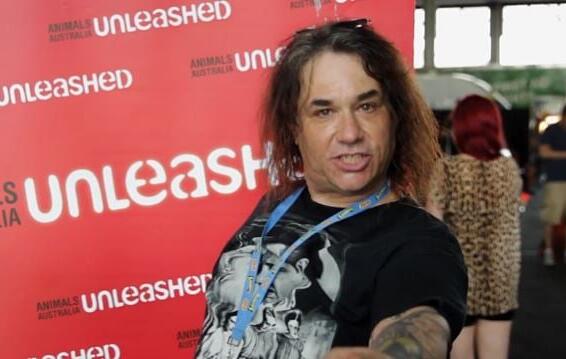 EXODUS&#039;s STEVE &#039;ZETRO&#039; SOUZA Is Standing Up For Animal Rights (Video)