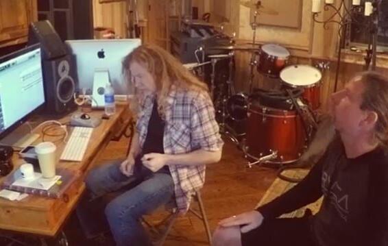 DAVE MUSTAINE: CHRIS ADLER &#039;Has Nothing To Do&#039; With MEGADETH Anymore