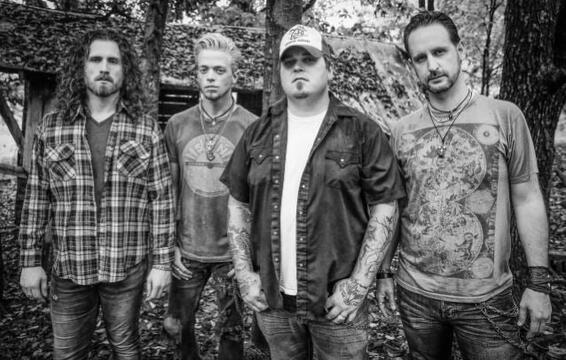 BLACK STONE CHERRY&#039;s JON LAWHON Says His Band Was Offered Cocaine By MOTÖRHEAD Every Day On Tour