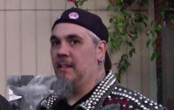 Ex-MACHINE HEAD Drummer Says ROBB FLYNN And PHILIP ANSELMO Are Both &#039;Dumbass Self-Centered Blowhards&#039;