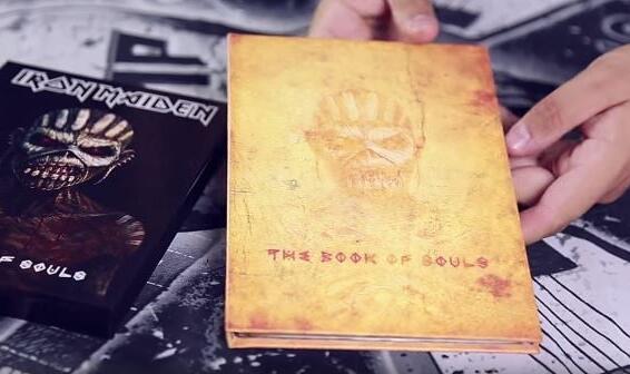 IRON MAIDEN: Unboxing Videos For &#039;The Book Of Souls&#039; Limited-Edition Deluxe And Vinyl Versions