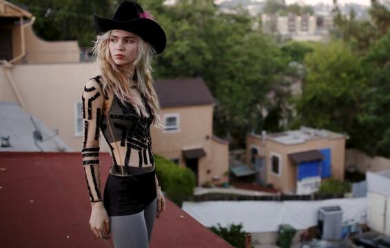 Grimes Launches Eerie Organization With Nicole Dollanganger Album Natural Born Losers