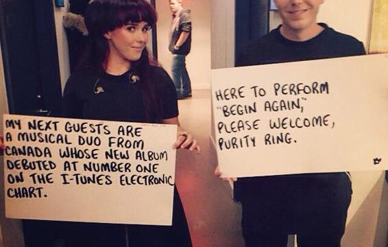 Purity Ring Do &quot;Begin Again&quot; on &quot;Seth Meyers&quot;