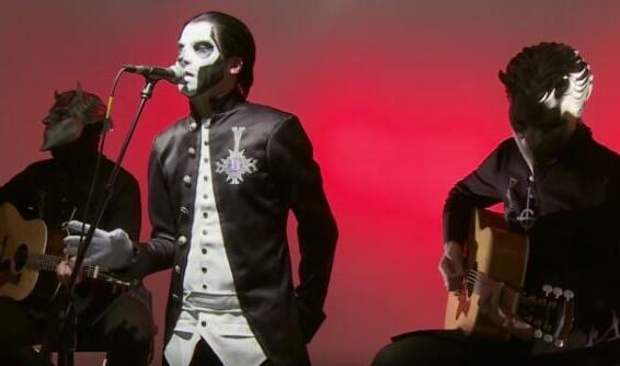 Video: GHOST Performs &#039;If You Have Ghosts&#039; At &#039;HardDrive&#039; Studio