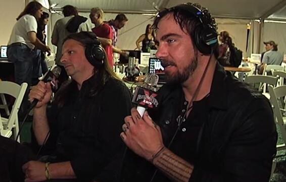 STAIND, Ex-THREE DAYS GRACE Members Discuss Formation Of SAINT ASONIA (Video)