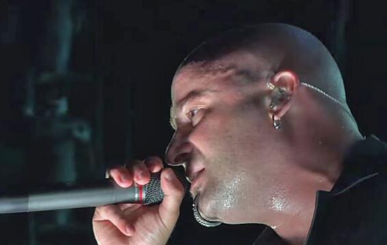 DISTURBED&#039;s DAVID DRAIMAN: Why Four-Year Break Was Good For Fans