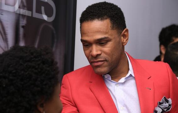 Maxwell Gets Vulnerable Once Again on ‘Gods’